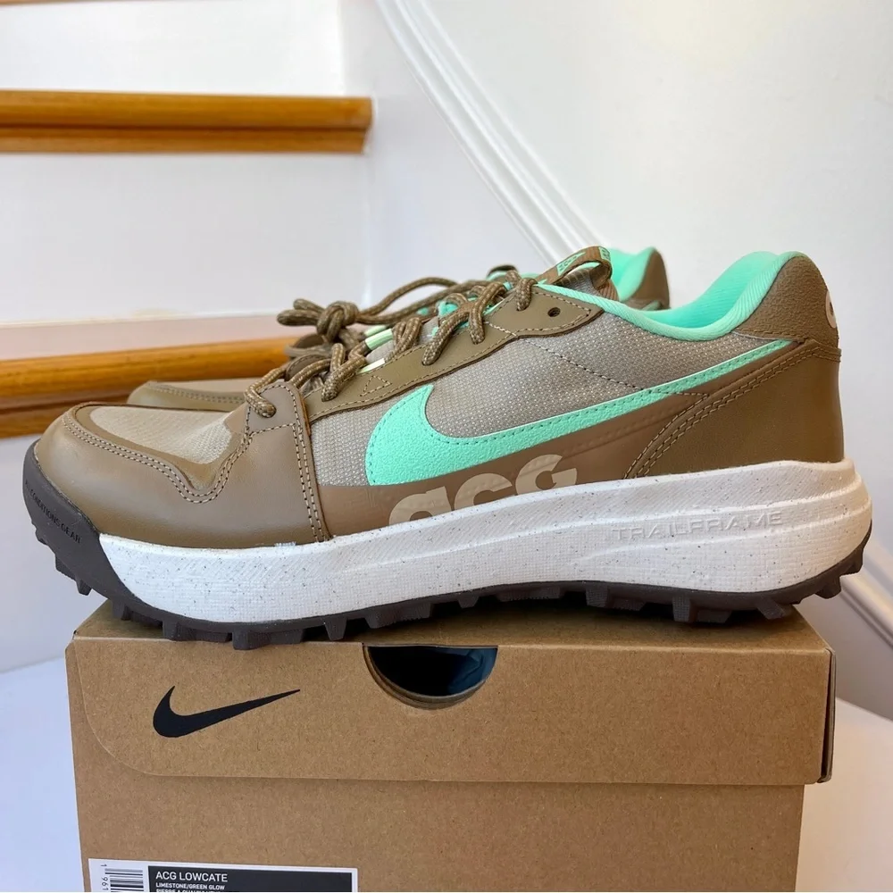 NWT Nike ACG Lowcate Athletic Trail Shoes Unisex Green / Brown - Picture 5 of 13